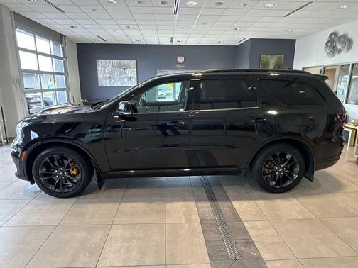 DB Black 2022 Dodge Durango R/T Plus