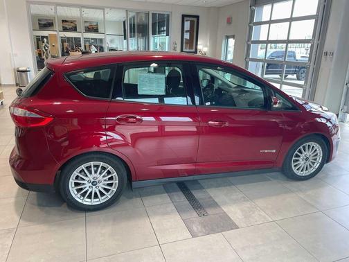 2014 Ford C-Max Hybrid SE