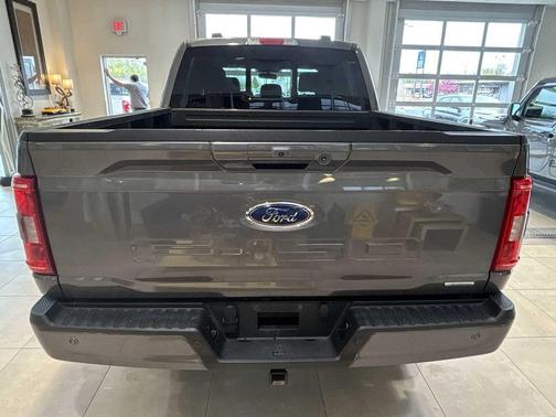 CARBONIZED GREY METALLIC 2022 Ford F-150 XLT