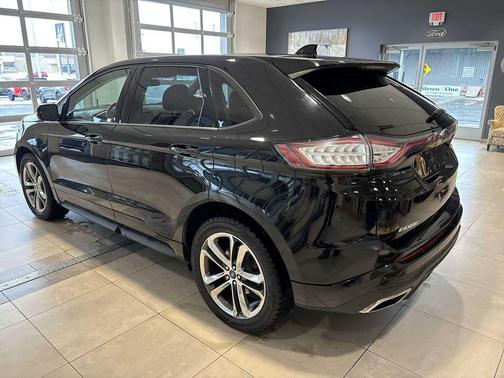 2018 Ford Edge Sport