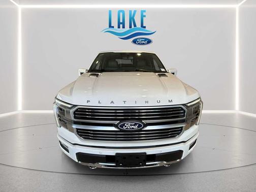 STAR WHITE MET TRI-COAT 2024 Ford F-150 Platinum