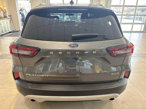 2025 Ford Escape Platinum