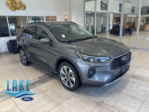 2025 Ford Escape Platinum