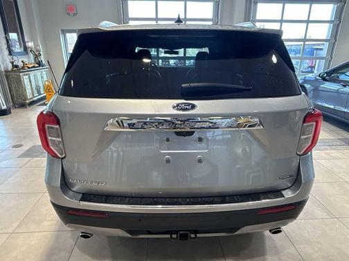ICONIC SILVER METALLIC 2021 Ford Explorer Limited