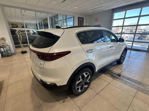 2020 Kia Sportage EX
