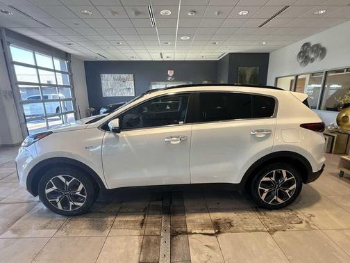 2020 Kia Sportage EX