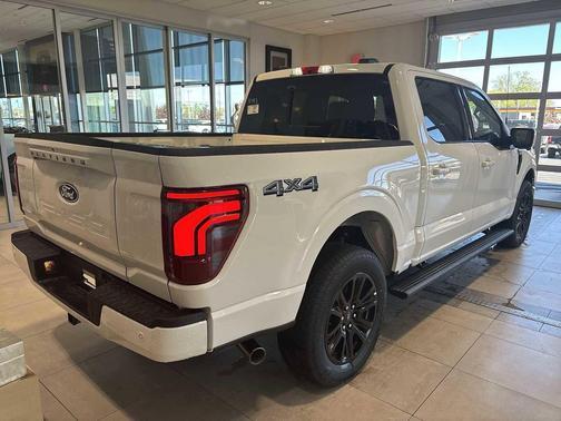 Star White Metallic Tri-Coat 2026 Ford F-150 Platinum