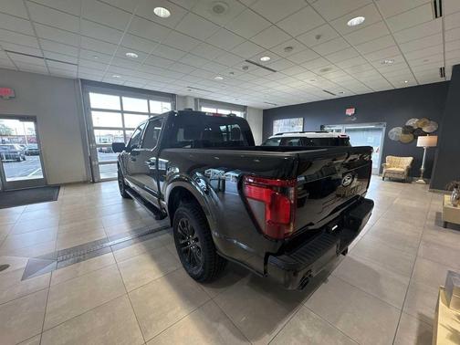 AGATE BLACK METALLIC 2024 Ford F-150 XLT