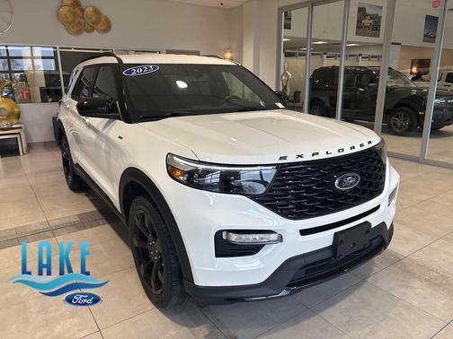 2023 Ford Explorer ST-Line