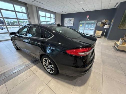 2020 Ford Fusion SEL