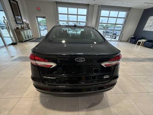 2020 Ford Fusion SEL