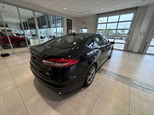 2020 Ford Fusion SEL