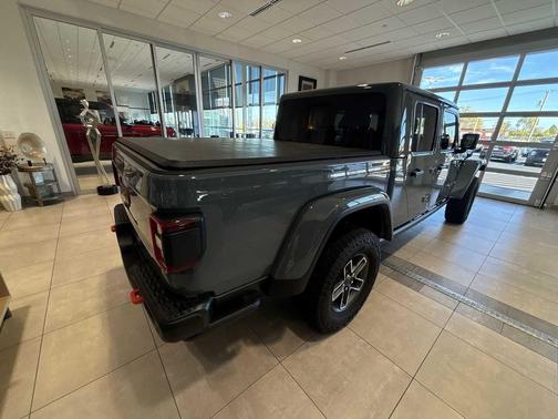 2024 Jeep Gladiator Mojave X