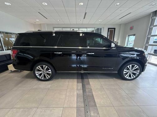 2021 Ford Expedition Max Platinum