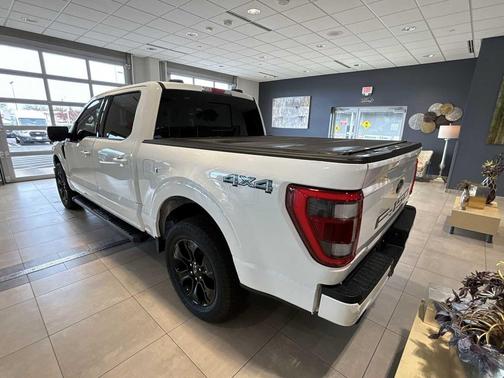 OXFORD WHITE 2023 Ford F-150 Lariat