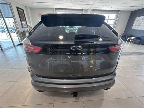 2021 Ford Edge ST Line
