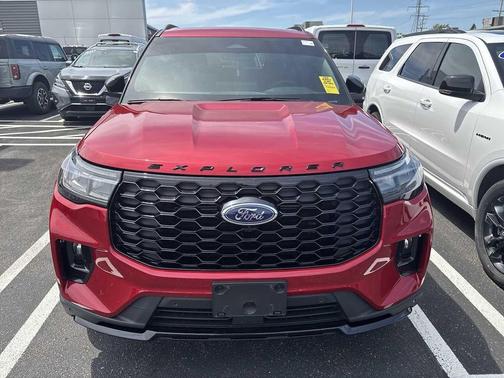 RAPID RED MET TINTED CC 2025 Ford Explorer ST-Line