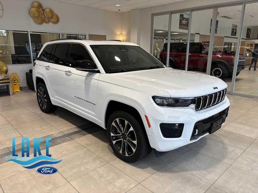 2022 Jeep Grand Cherokee Overland