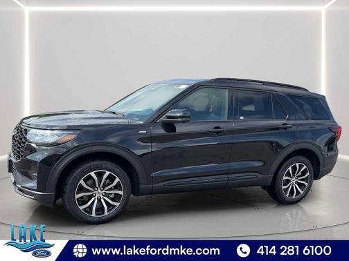 Agate Black Metallic 2026 Ford Explorer ST-Line