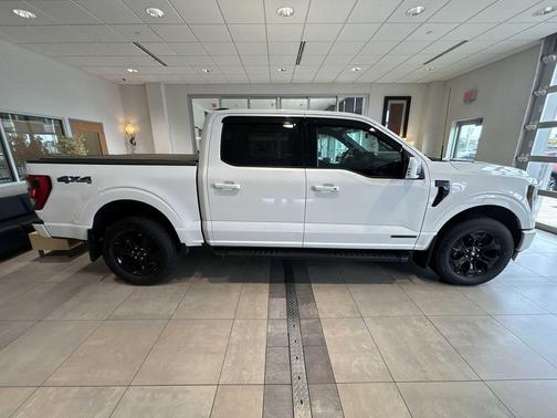 STAR WHITE MET TRI-COAT 2023 Ford F-150 Lariat