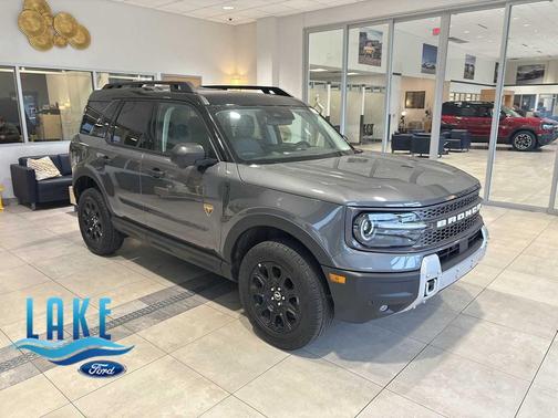 CARBONIZED GRAY METALLIC 2025 Ford Bronco Sport Badlands