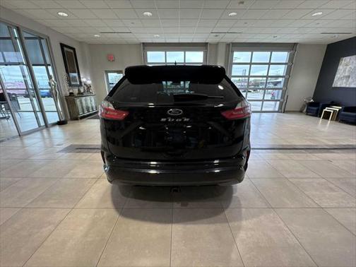 2022 Ford Edge ST Line