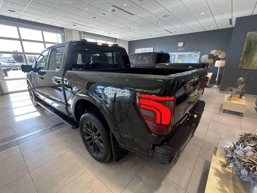 AGATE BLACK METALLIC 2024 Ford F-150 Lariat