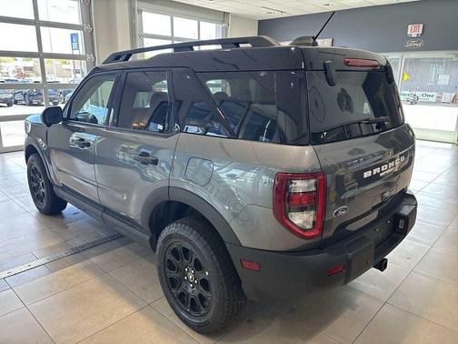 CARBONIZED GRAY METALLIC 2025 Ford Bronco Sport Badlands