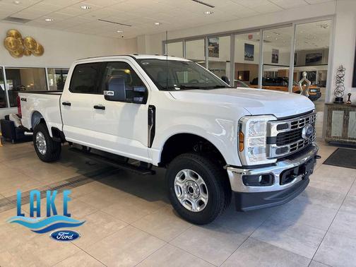 OXFORD WHITE 2026 Ford F-250 XLT