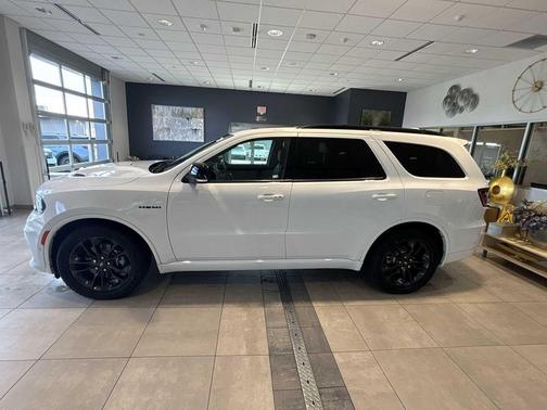 White Knuckle 2022 Dodge Durango R/T
