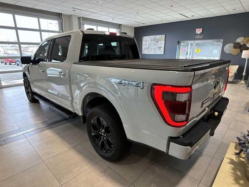 AVALANCHE 2023 Ford F-150 Lariat