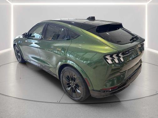 ERUPTION GREEN METALLIC 2026 Ford Mustang Mach-E GT