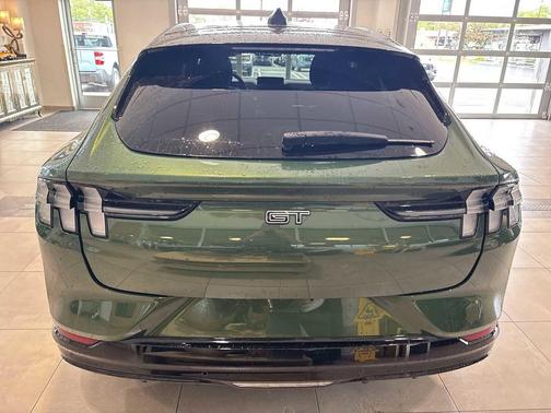 ERUPTION GREEN METALLIC 2026 Ford Mustang Mach-E GT