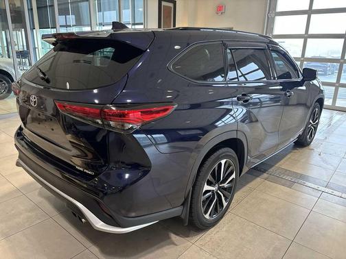 2021 Toyota Highlander XSE
