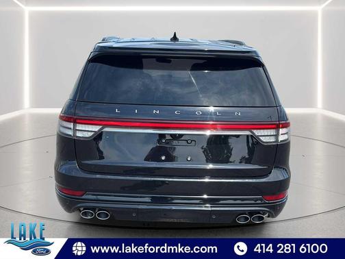 Infinite Black Metallic Clearcoat 2024 Lincoln Aviator Reserve AWD