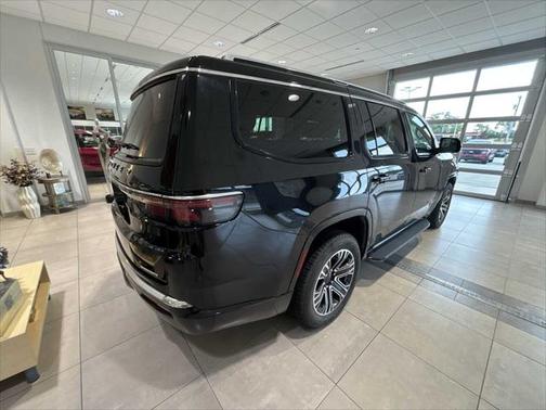 2023 Jeep Wagoneer Series II