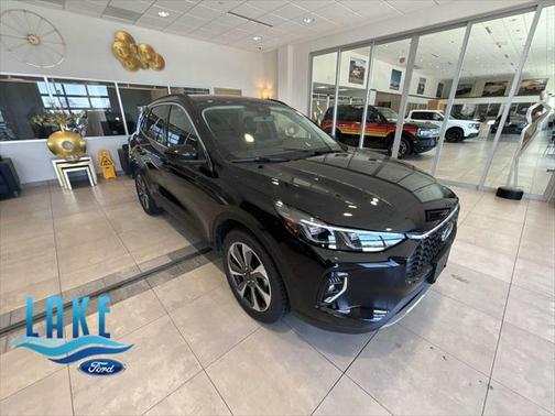 2023 Ford Escape Platinum