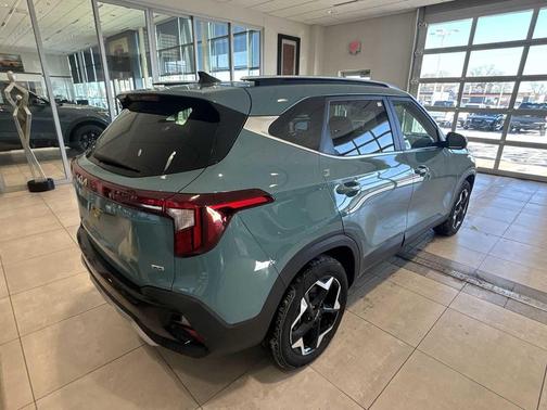 2024 Kia Seltos EX