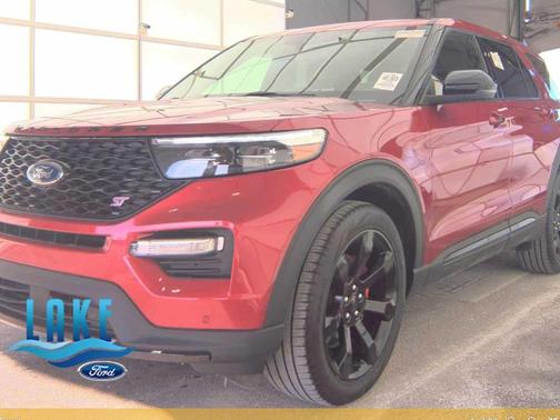 2022 Ford Explorer ST
