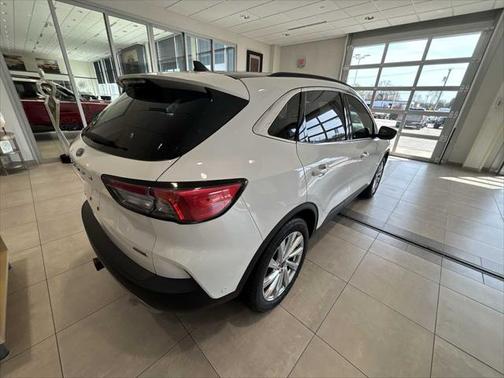 2021 Ford Escape Titanium