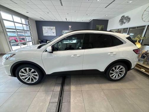 2021 Ford Escape Titanium