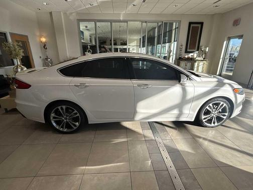 2019 Ford Fusion Titanium