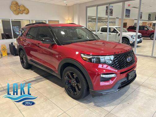 2021 Ford Explorer ST
