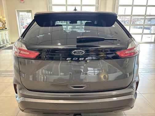 CARBONIZED GRAY 2024 Ford Edge ST Line