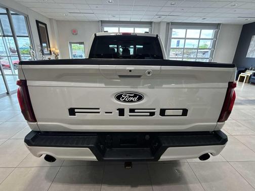 STAR WHITE MET TRI-COAT 2024 Ford F-150 Lariat