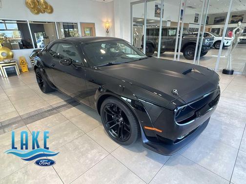 2022 Dodge Challenger R/T Scat Pack Widebody