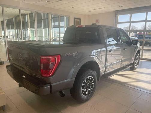 CARBONIZED GREY METALLIC 2021 Ford F-150 XLT