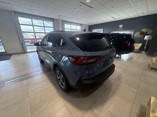 2026 Ford Escape ST-Line Select