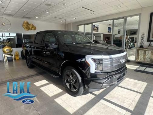 2025 Ford F-150 Lightning LARIAT