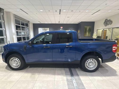 2023 Ford Maverick XL